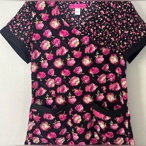Betsey Johnson Koi Floral Scrub Top Women’s Medium